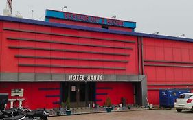 Hotel O Aahar